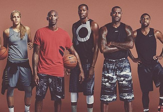 转会市场中 转会市场中