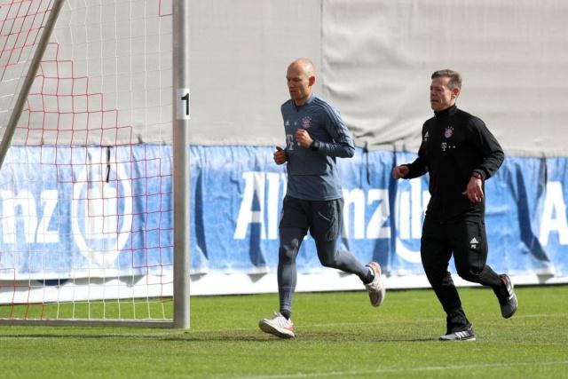 对库里的围 对库里的围