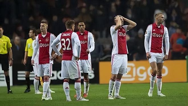 一个深刻思 一个深刻思