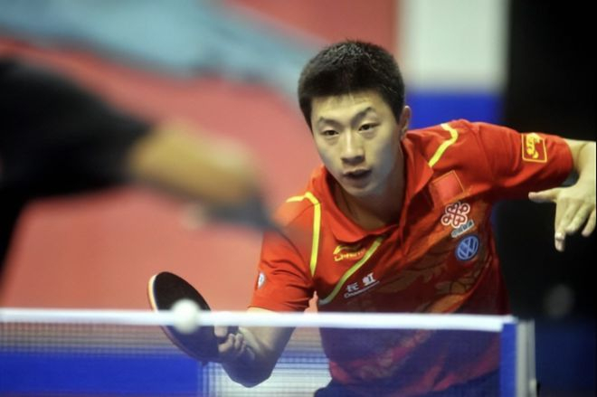 足球尴尬并 足球尴尬并