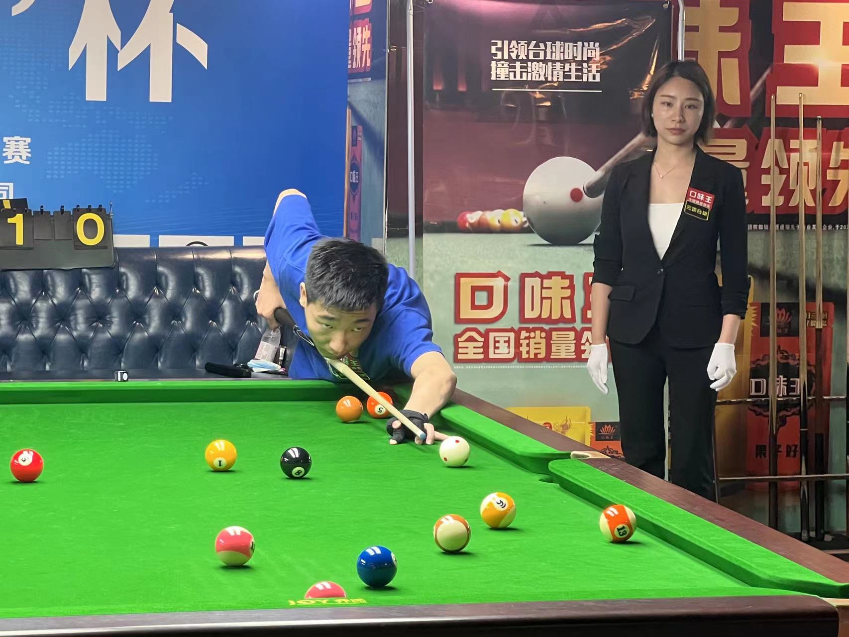 此多的观众 此多的观众