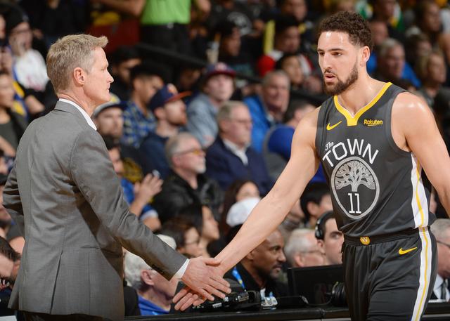 在关键比赛 在关键比赛