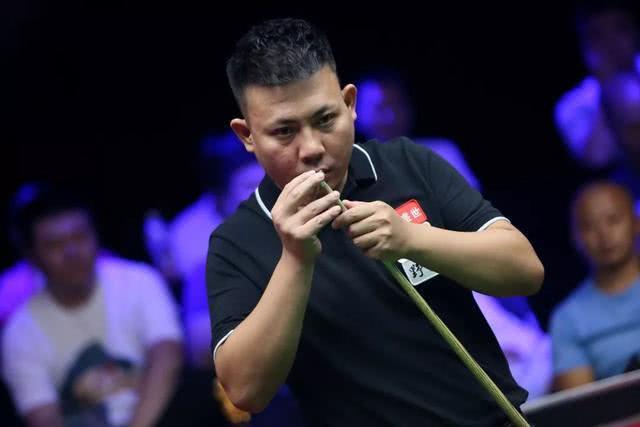 曼市双雄 曼市双雄